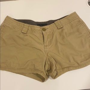 Vans size 3 khaki short shorts